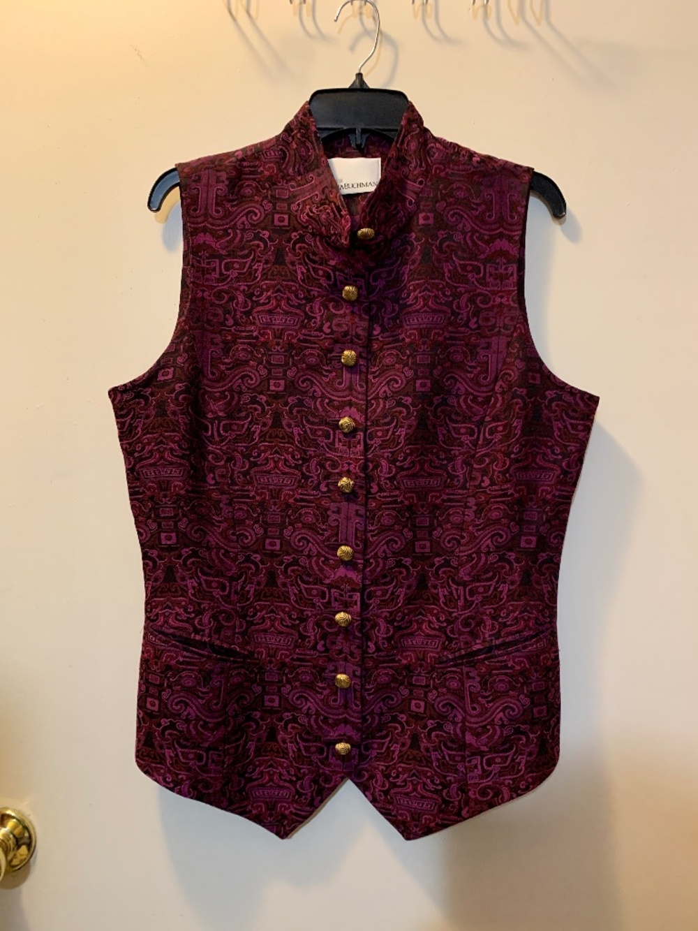 Dana Buchman Purple Lined Vest with Gold Tone Buttons, Pockets - Size 12